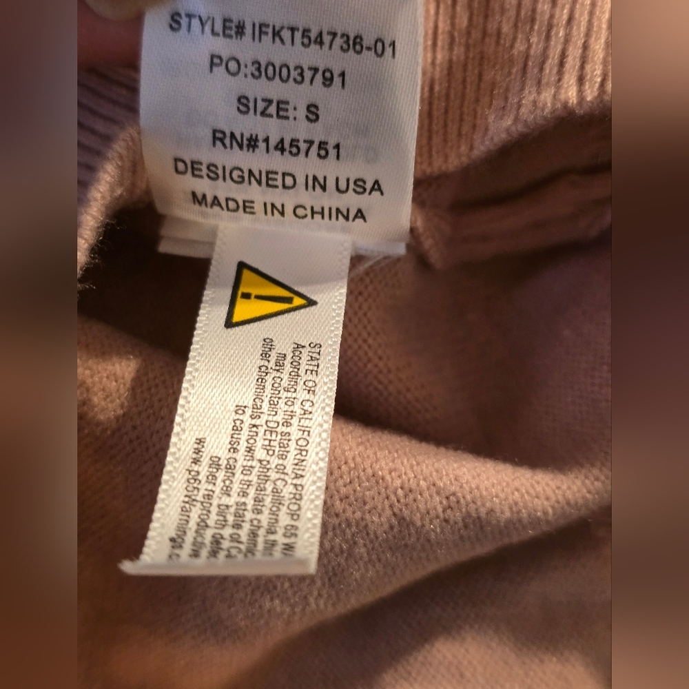 🎀 Fantastic Fawn Pink Bow Knit Sweater | Coquette Balletcore | S NWOT - Picture 5 of 5